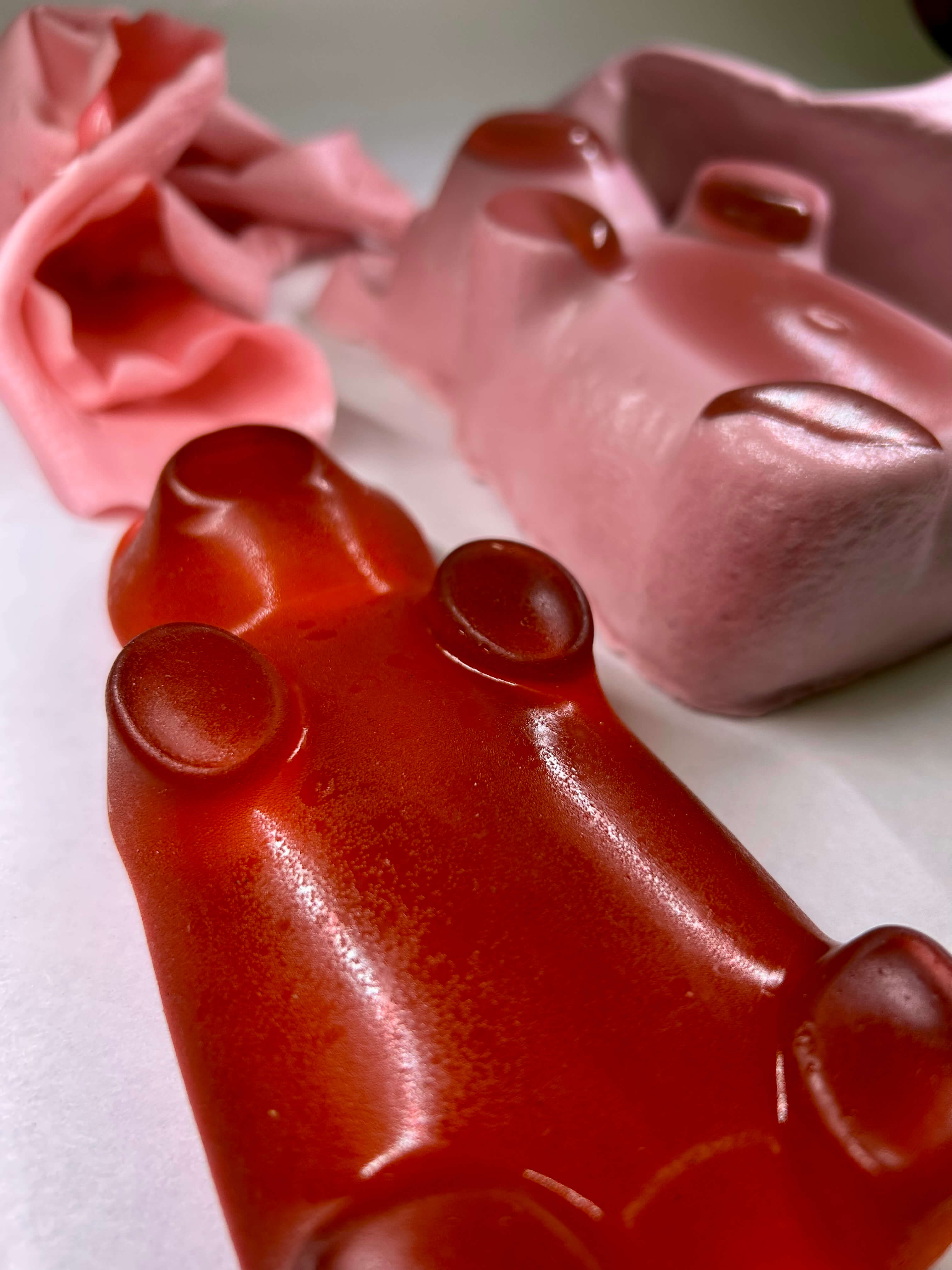 Gelatin bioplastic bear